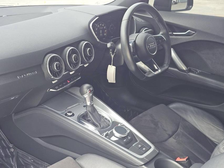 #Audi #TT 45 tfsi Quattro 4WD ปี 2019 แท้ สีขาว แร๊ฟเทารถศูนย์ Audi thailand ไมล์แท้เพียง 34,xxx km. ยางยังใหม่ 2025 รูปที่ 9