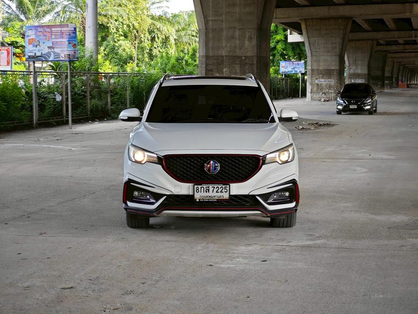 ขายรถ MG ZS 1.5X sunroof ปี 2019 สีขาว เกียร์ออโต้