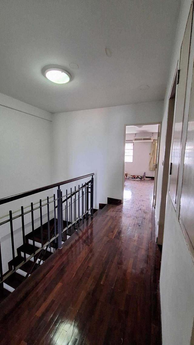 ขายด่วนทาวน์โฮม 3 ชั้น หมู่บ้านนักกีฬาแหลมทอง ถ.กรุงเทพกรีฑา ใกล้โรงเรียนศรีพฤฒา (N.994)