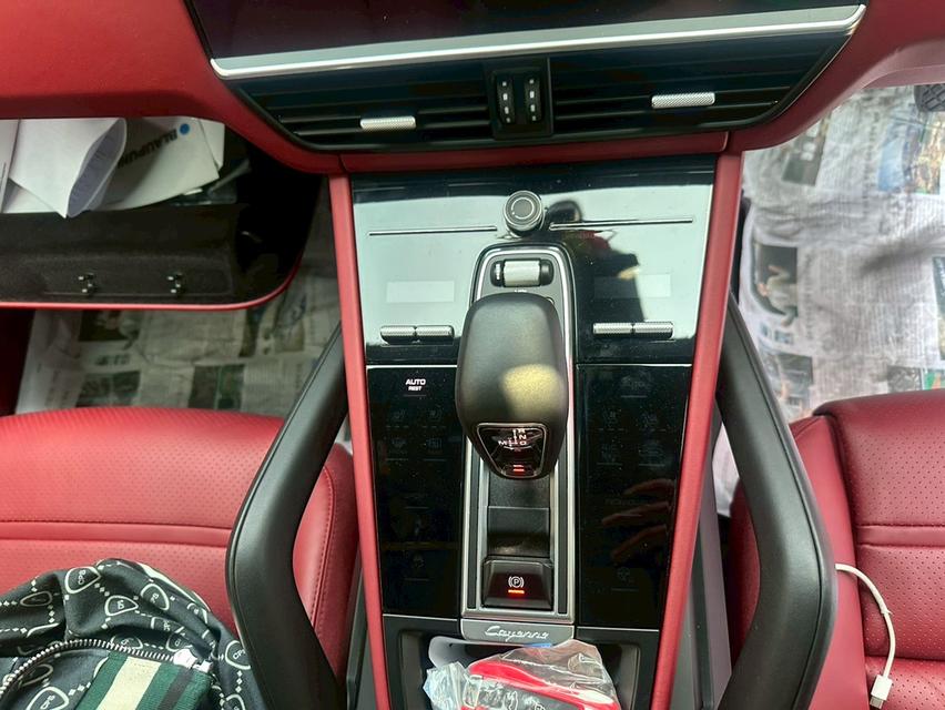 Porsche Cayenne  3.0 E hybrid รูปที่ 10