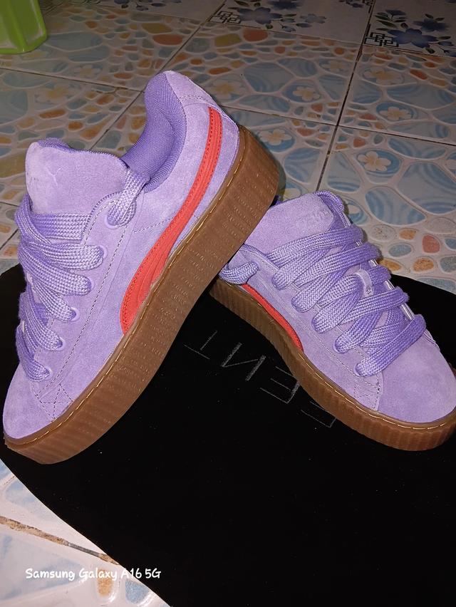 รองเท้าผ้าใบ Puma x Rhihanna รูปที่ 7