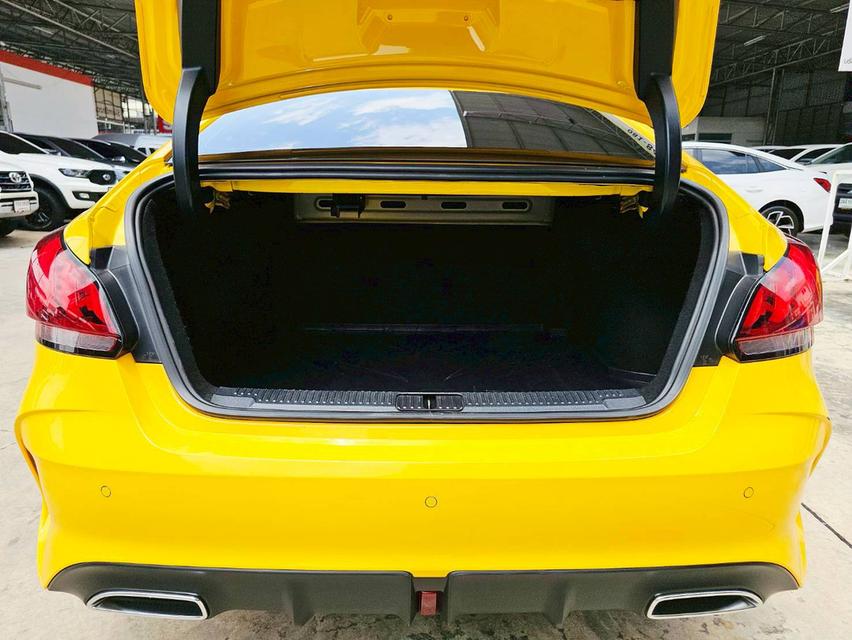 รหัสรถ SEZ1218 MG 5 1.5 D+ Sunroof เกียร์ ออโต้ เบนซิน สี เหลือง ปี 2023 7