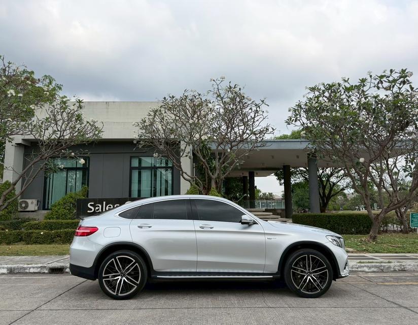 รหัสรถ AP8844 Benz GLC250 AMG Coupe สีเทา ปี 2019 (แต่ง GLC 43) รูปย่อยที่ 4