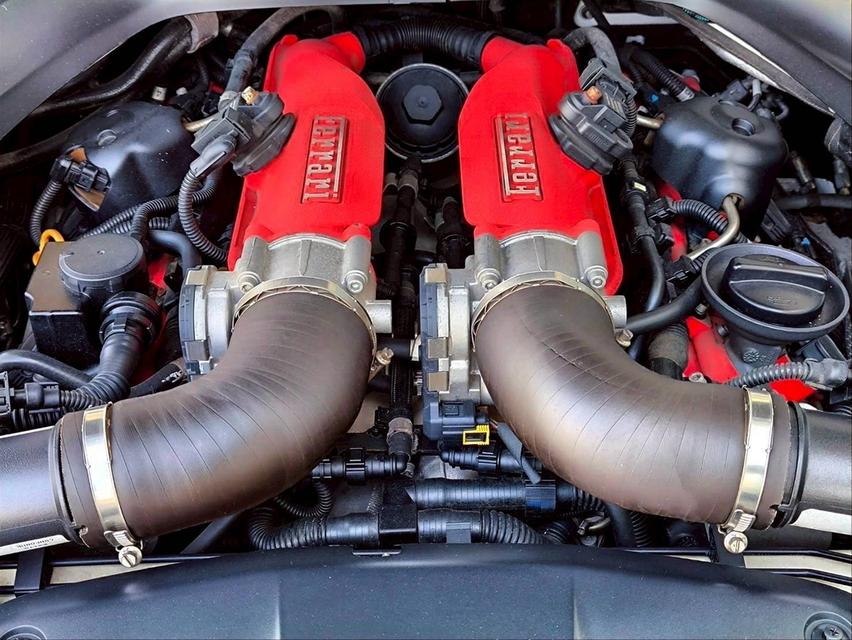 รหัสรถ KPV4860 2015 FERRARI CALIFORNIA T 3.9 12