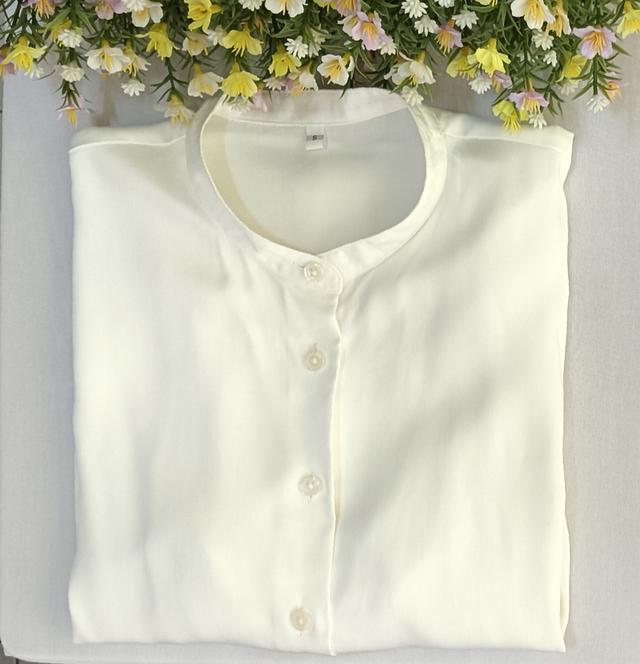 เสื้อเชิ้ตคอจีนแขนสั้น, สีขาวครีม size S