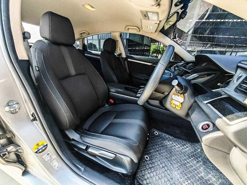 ขาย HONDA CIVIC FC 1.8 E ปี 2021 ไมล์แท้ 30,000 กม. 7