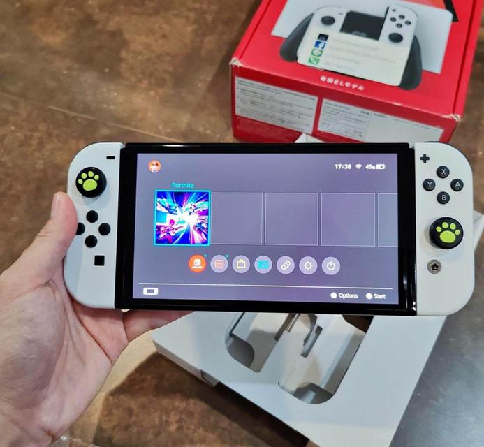 Nintendo Switch OLED ครบกล่อง