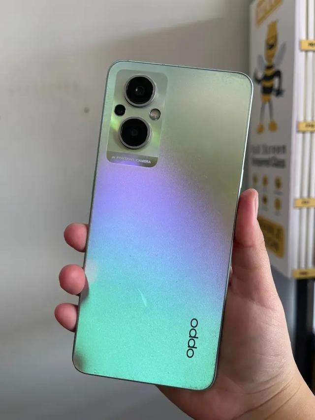 โทรศัพท์สวยๆราคาดี Oppo Reno 4 2