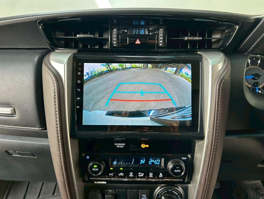 🔥 เครดิตดี ฟรีดาวน์  Toyota Fortuner 2.4 V 4WD AT ปี 2019 รูปที่ 15