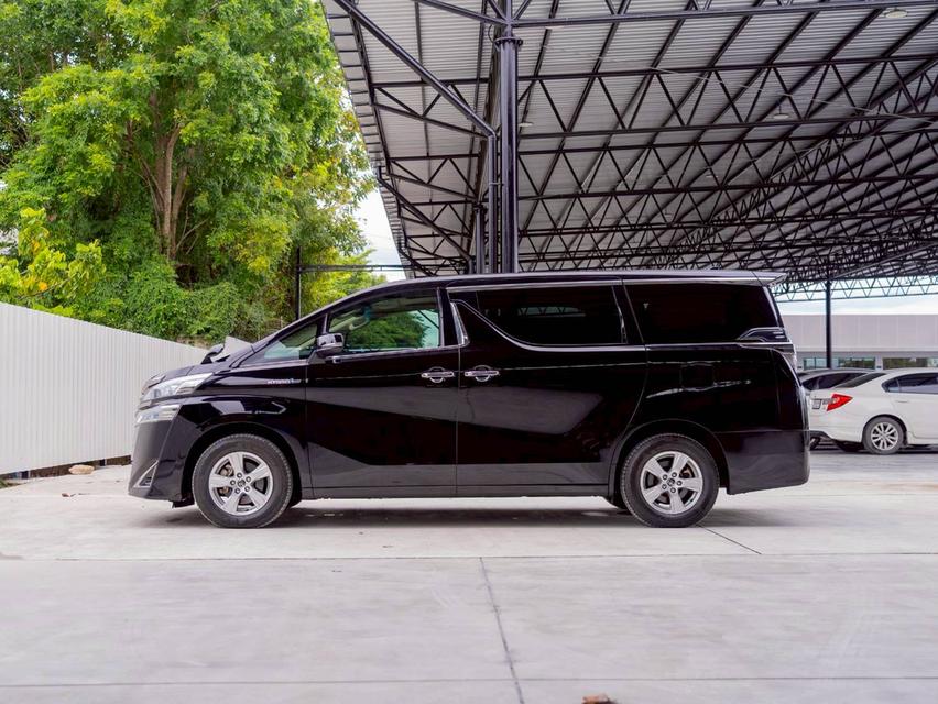 Toyota Vellfire 2.5 HYBRID X E-Four ปีจด 2020 6