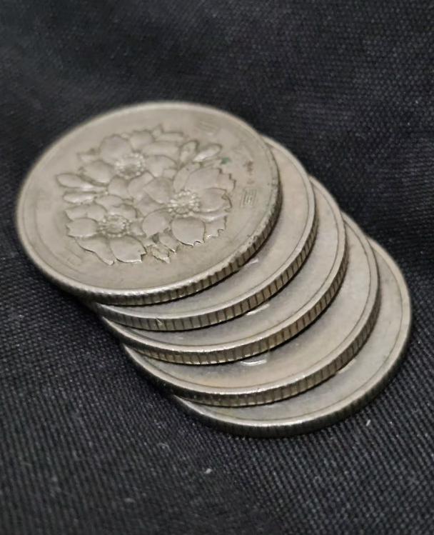 เหรียญญี่ปุ่น 100เยน สมัยปีโชวะ