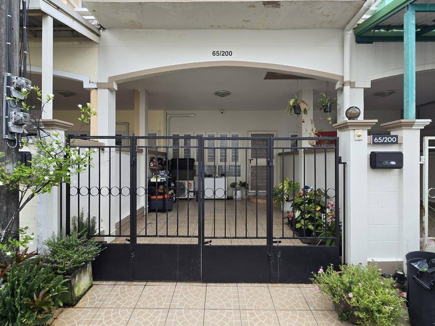 ขายทาวน์เฮาส์ 2 ชั้น ม.ธารทองวิลล่า 7 จ.ภูเก็ต ทำเลดี เดินทางสะดวก ใกล้โรบินสัน ฉลอง 2