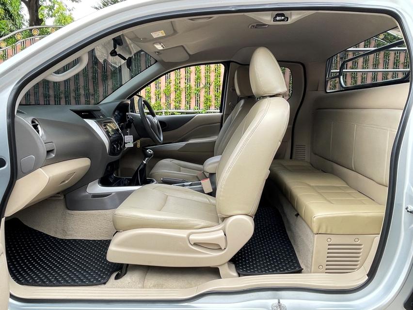NISSAN NP300 NAVARA KING CAB 2.5 S ปี 2017 เกียร์MANUAL 6 Speed สภาพนางฟ้า 12