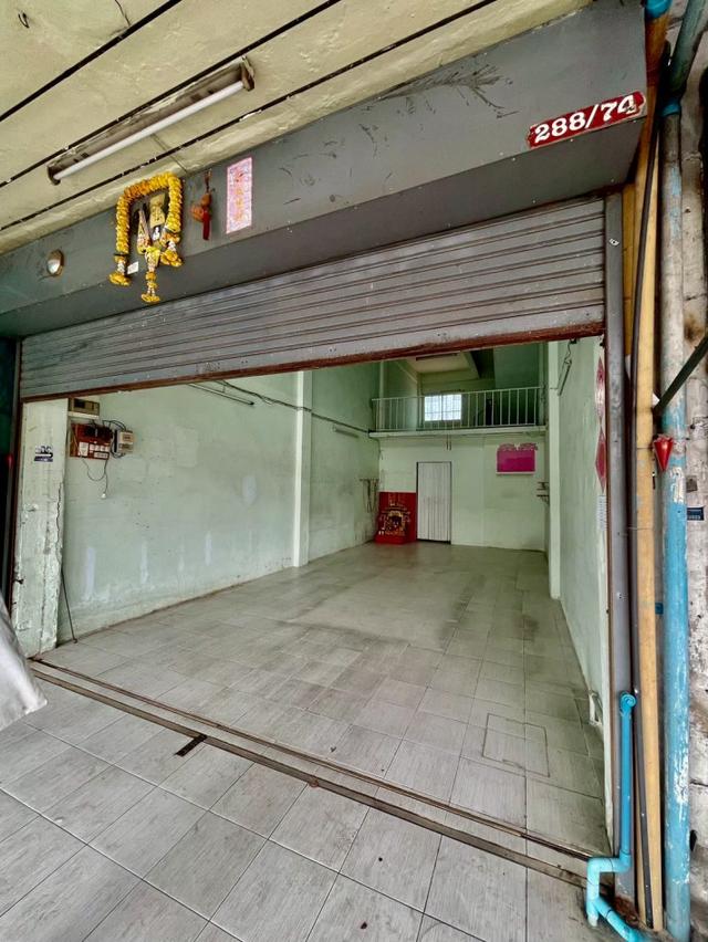 ให้เช่าอาคารพาณิชย์ 3.5 ชั้น 16 ตรว. ถ.ประชาอุทิศ 60-2 ใกล้โรงเรียนอิสลามวิทยาลัย 2