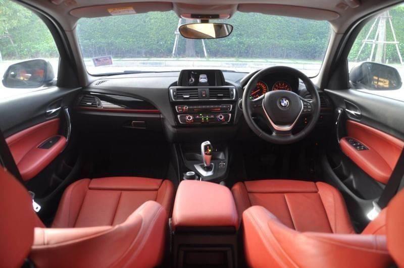 BMW 118i Sport 5Dr F20 2016 รถบ้านใช้น้อย สภาพสวยกริ๊บบ 4