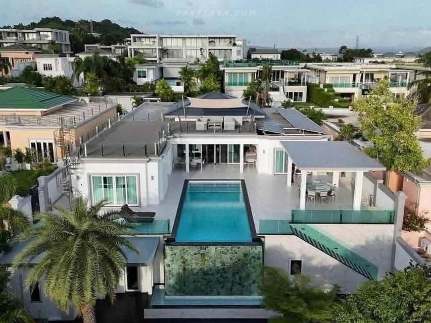 For Sale — Luxury Pool Villa at Siam Royal View PattayaLuxury pool villa for sale at Siam Royal View Pattaya, one of Pattaya’s high-end residential 4