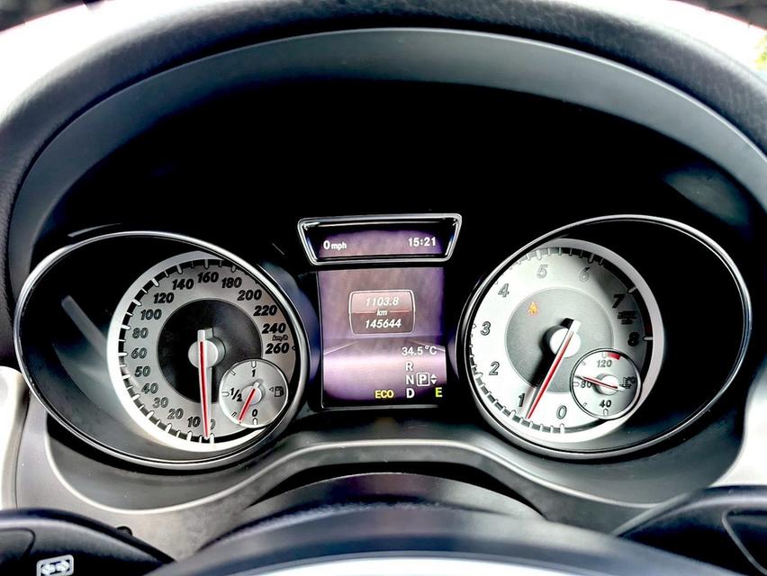 MERSEDES BENZ GLA 200 ปี 2015 รูปที่ 19