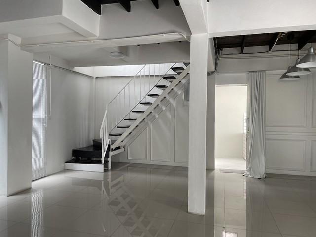 ให้เช่าบ้านเดี่ยว 2 ชั้น เนื้อที่ 40 ตรว. ถนนสุทธิสารวินิจฉัย ซอยสบายใจ ใกล้ MRT สุทธิสาร 2