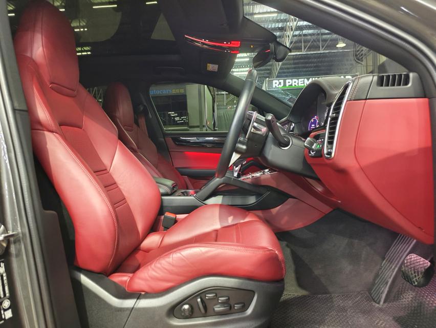 Porsche Cayenne E-Hybrid Coupe 2022 8