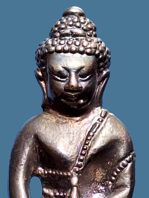 พระกริ่ง หลวงปู่ทิม วัดละหารไร่...เก่า เดิมๆ