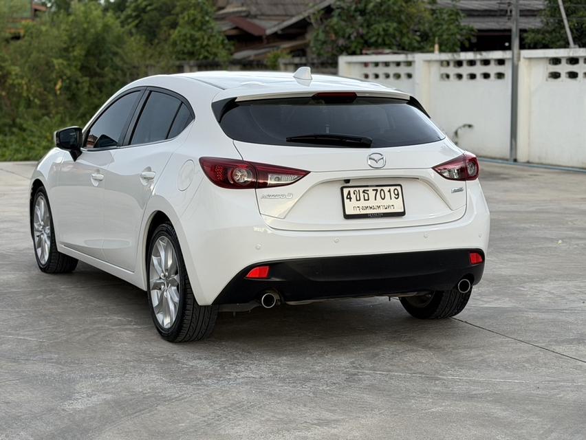 Mazda3 S Hatchback 2.0 ปี 2015 เจ้าของเดียว พร้อมใข้งาน สภาพดี รูปย่อยที่ 4