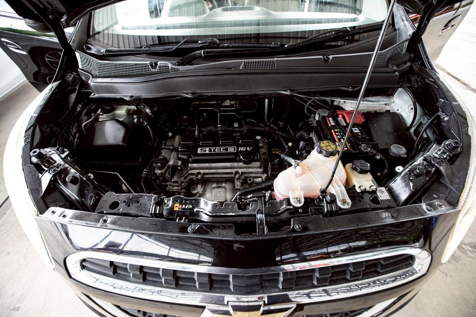 Chevrolet Spin 1.5 LTZ สีดำ ปี 2013 เกียร์ออโต้ 7 ที่นั่ง สภาพดี 9