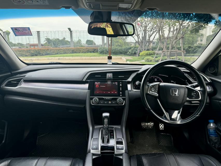 Honda CIVIC FC 1.5 turbo RS ปี2018 ไมล์แค่80,000