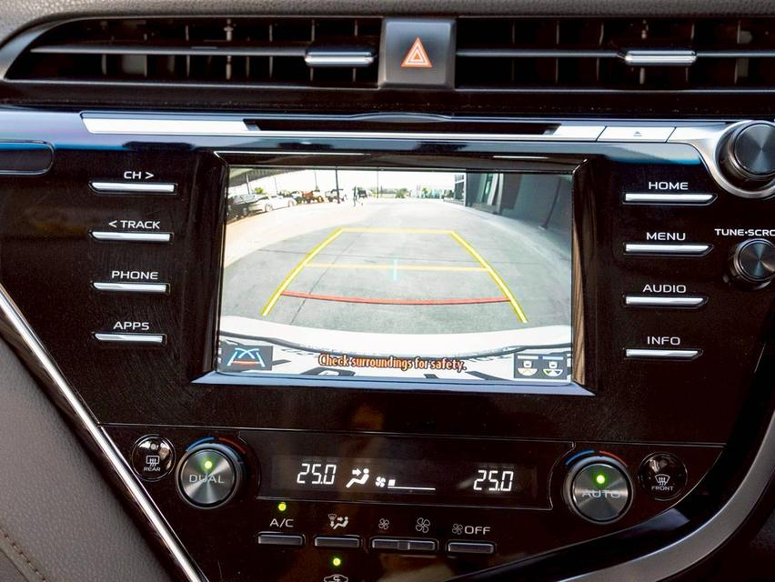 Toyota Camry 2.0G ปี 2019 (เข้าศูนย์ทุกระยะ) เจ้าของเดียว สภาพสวย สีเดิมทุกจุด ยางปี 2024 12