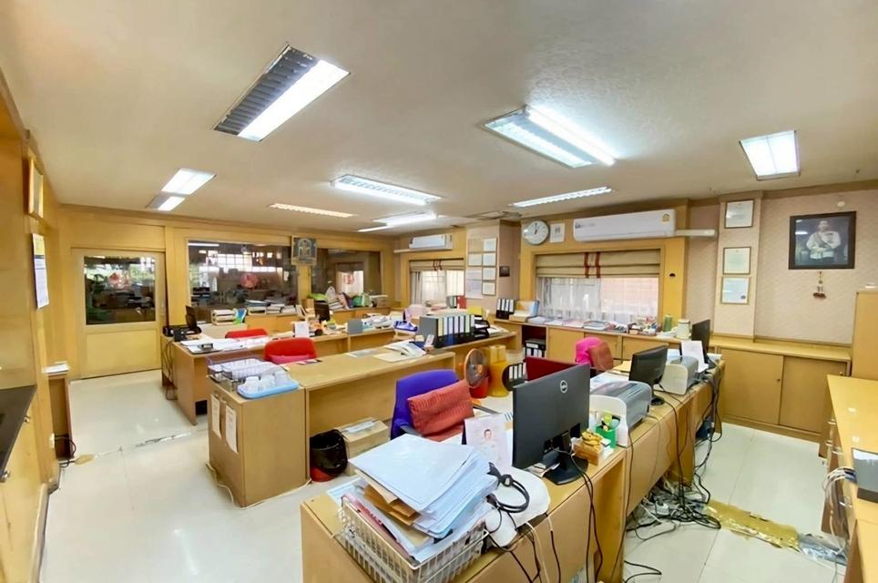 ขายต่ำกว่าประเมิน! บ้านเดี่ยวหลังใหญ่ 2 ชั้น ม.รัชดา 1 (ลาดพร้าว 80) 72.4 ตร.ว. ✨ บ้านหลังใหญ่ พื้นที่เยอะ ฟังก์ชันครบ เหมาะสำหรับครอบครัวใหญ่ 6