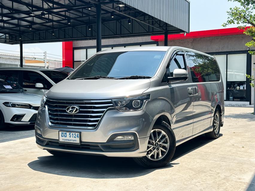 ขายรถ Hyundai H-1 2.5Deluxe Van ปี 2019 สีเทา เกียร์ออโต้