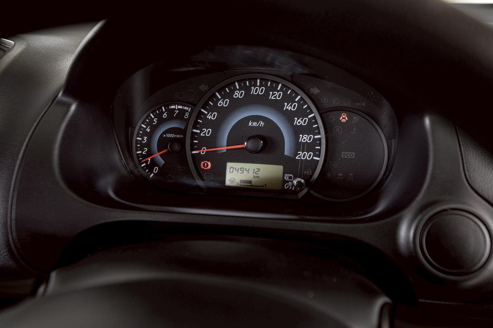 Mitsubishi Mirage 1.2 GL ปี 2013 เกียร์ธรรมดา สีฟ้า 16