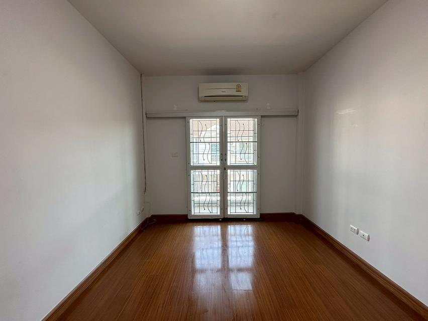 ขายทาวน์เฮ้าส์  เดอะวิลล่า รัตนาธิเบศร์-ราชพฤกษ์ ท่าอิฐ ถนนรัตนาธิเบศร์ บ้านสวยพร้อมอยู่ 9