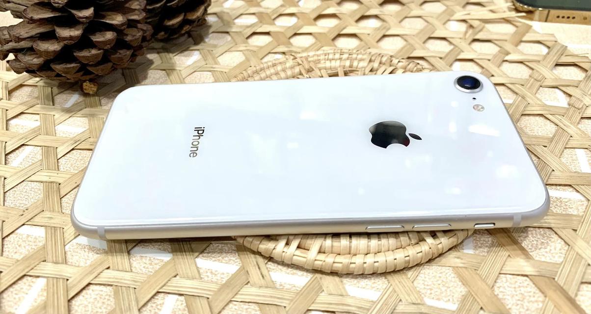 iPhone 8 – เครื่องสวยมาก 3
