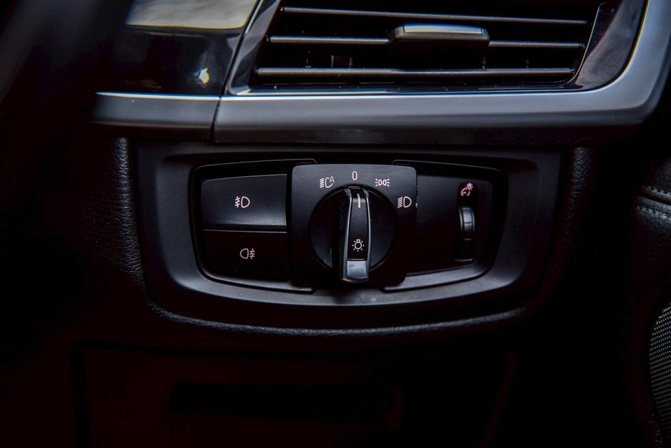 รหัสรถ CBL98 BMW X5 2.0 [F15] sDrive25d Pure Experience AT 2017 20