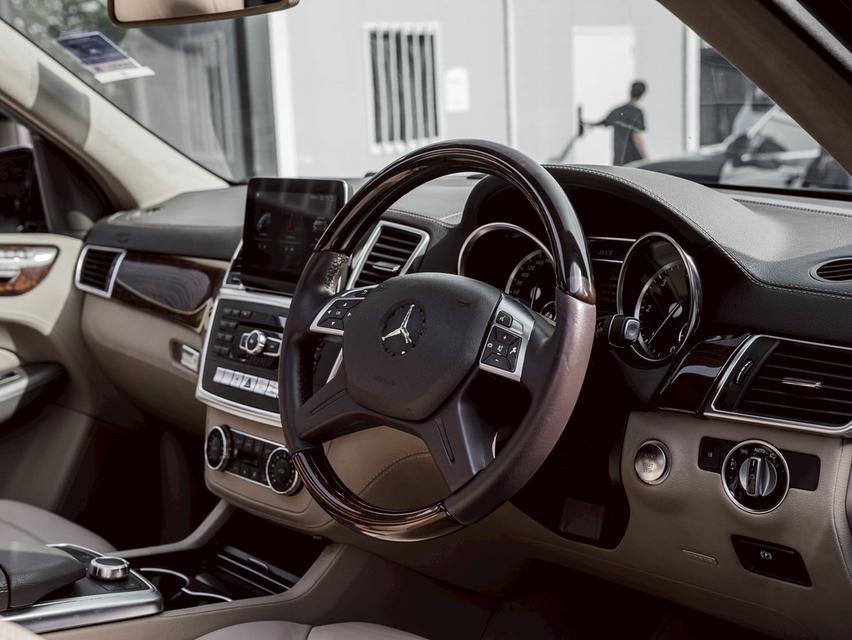 รหัสรถ 67GG9672 BENZ ML250 CDI Bluetec 4Matic AMG Package W166 Year 2015 16