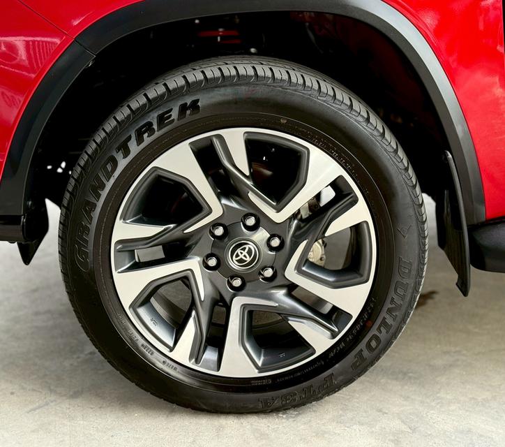 TOYOTA FORTUNER 2.4 LEGENDER 2023  17