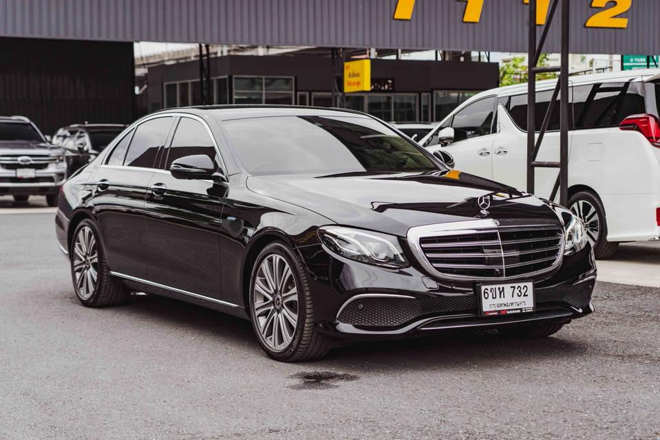 (แจ้งรหัสรถ NP732) : BENZ E350e EXCLUSIVEปีรถ : 2018