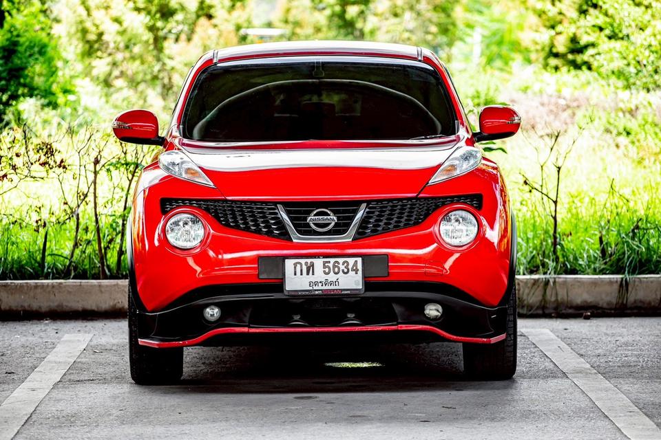 Nissan Juke 1.6V ปี 2015 สีแดง  2