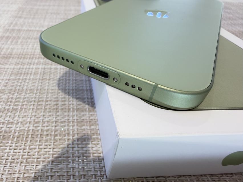 iPhone 17 สีเขียว   256 ประกันศูนย์ แบตเตอรี่ 100% รับเทิร์นเครื่องเก่าให้ราคาสูง รูปที่ 5
