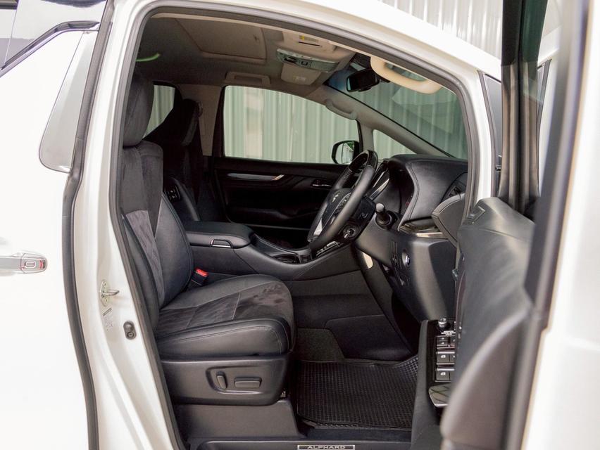 รหัสรถ 12AT5839 TOYOTA ALPHARD 2.5 SC Package | ปี : 2015 16