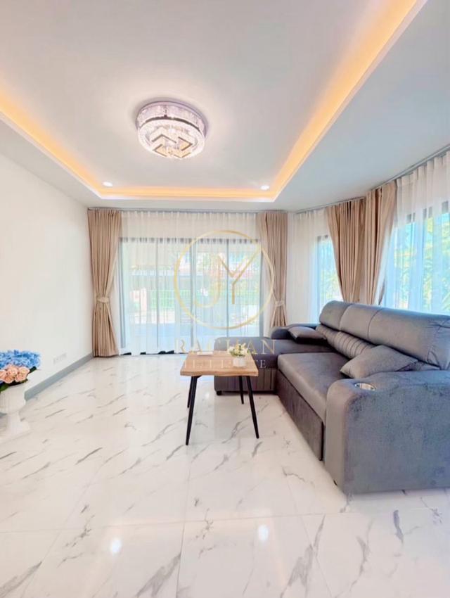 B69-299 ขายด่วน บ้านเดี่ยว 2 ชั้น รีโนเวทใหม่ หมู่บ้านชัยพฤกษ์ 1 ถ.คุ้มเกล้า 7 เนื้อที่ 65 ตร.ว พื้นที่ใช้สอย 180 ตร.ม 4 ห้องนอน 3 ห้องน้ำ 1 ห้องครัว 5