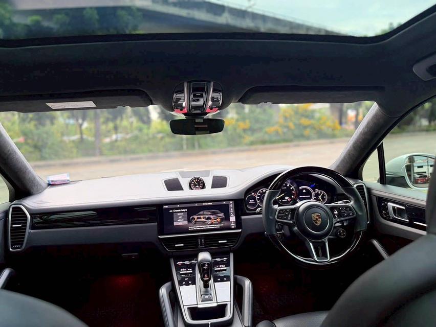 Cayenne Coupe E-Hybrid 3.0 12