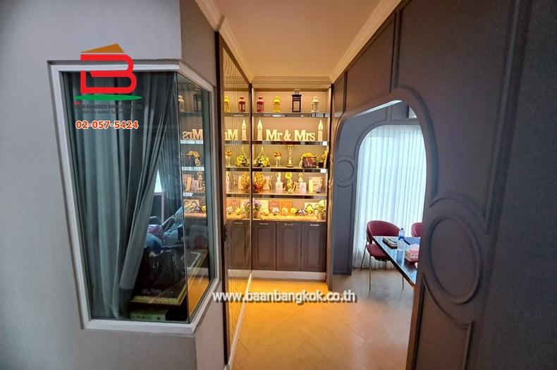 บ้านเดี่ยว หมู่บ้าน โกลเด้น นีโอ2 ลาดพร้าว-เกษตรนวมินทร์ เนื้อที่ 41.5 ตรว. ถนนรามอินทรา แขวงคลองกุ่ม เขตบึงกุ่ม กรุงเทพ 6
