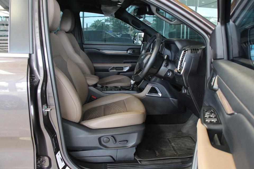 รหัสรถ TKG1195 FORD EVEREST 2.0 BI-TURBO TITANIUM+ ปี 2023 12