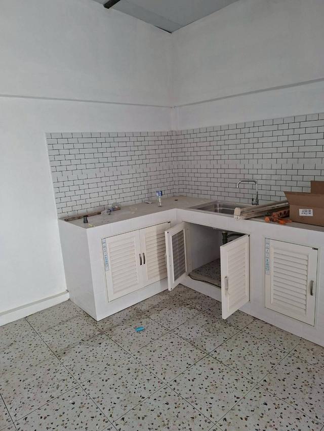 ให้เช่าทาวเอ้าส์ หมู่บ้านอรุณธร สุขาภิบาล 5 3