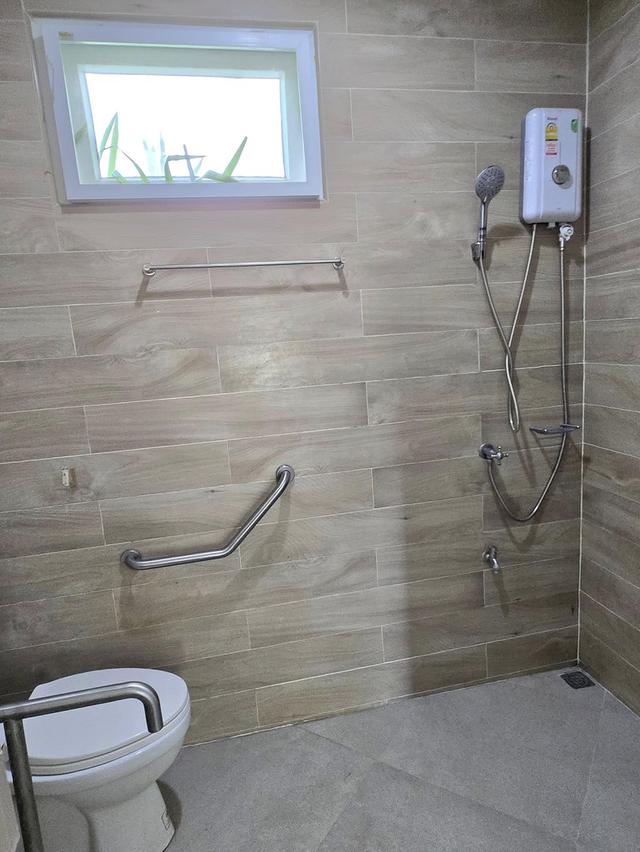 ให้เช่า ขายบ้าน ภัสสร เพรสทีจ รังสิต คลอง 2 หลังมุม 11