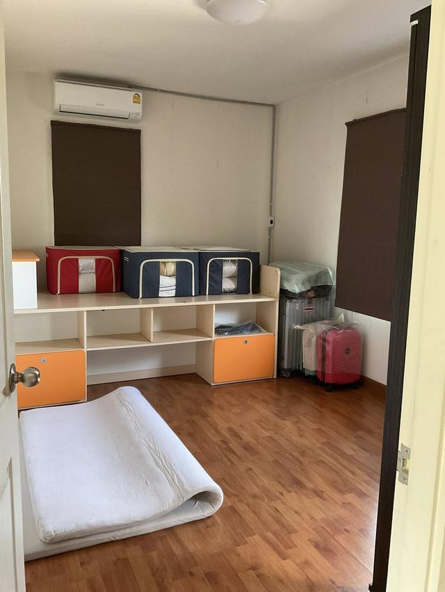 ขายบ้านพร้อมที่ดิน หมู่บ้าน กรองทองทรอปิคอล เฉลิมพระเกียรติ ประเวศ 9