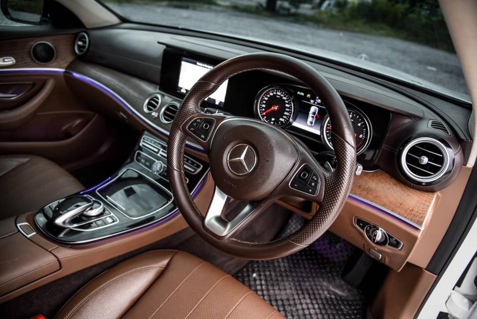 Mercedes-Benz E220d 2.0 Exclusive AT 2017 รหัส CBL3729 9