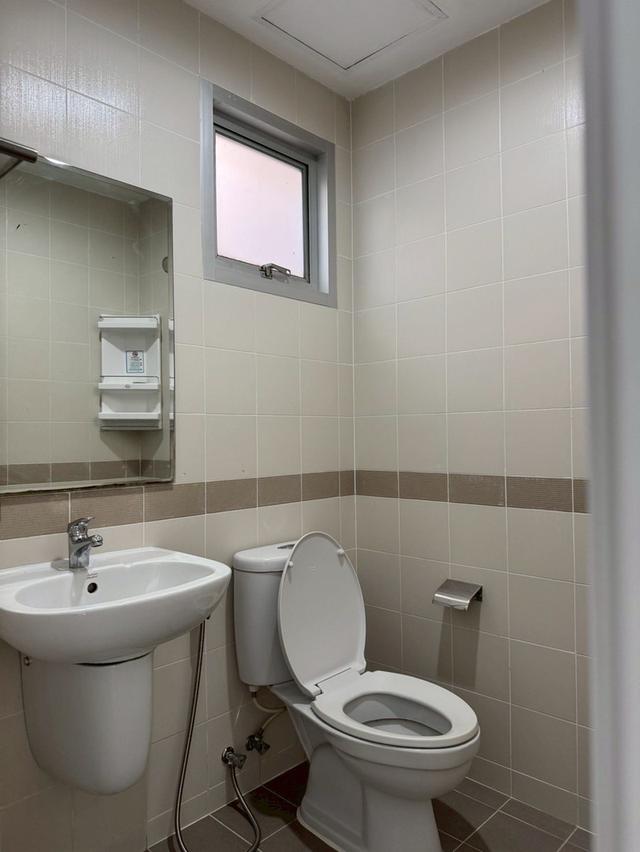 ขายทาวน์เฮ้าส์ 2 ชั้น 17 ตร.ว.หมู่บ้านสินนครวิลล์ ประชาอุทิศ–คู่สร้าง ทำเลดี ราคาเพียง 1.9 ล้าน (ฟรีโอน) 6