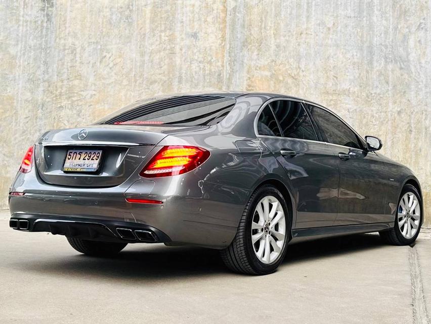 2018 BENZ E-CLASS, E350e 2.0 AVANTGARDE โฉม W213 รถบ้านสวยๆ ประวัติดีชัดเจน 3